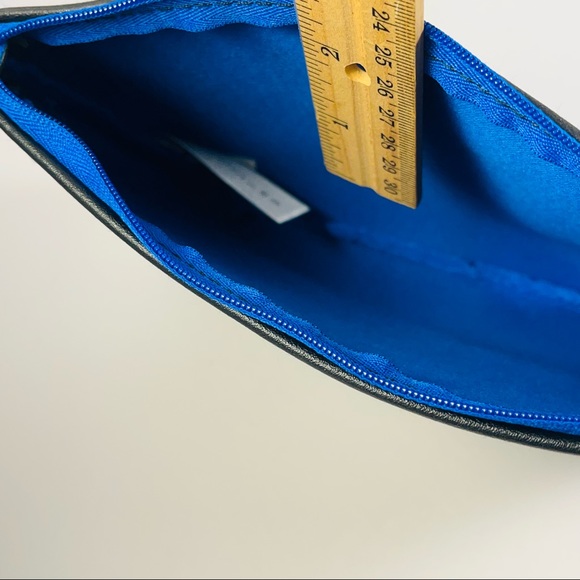 Star Wars Rise Of Skywalker Black Vinyl Clutch
Cosmetics Makeup Bag Lucas Film - Picture 2 of 9